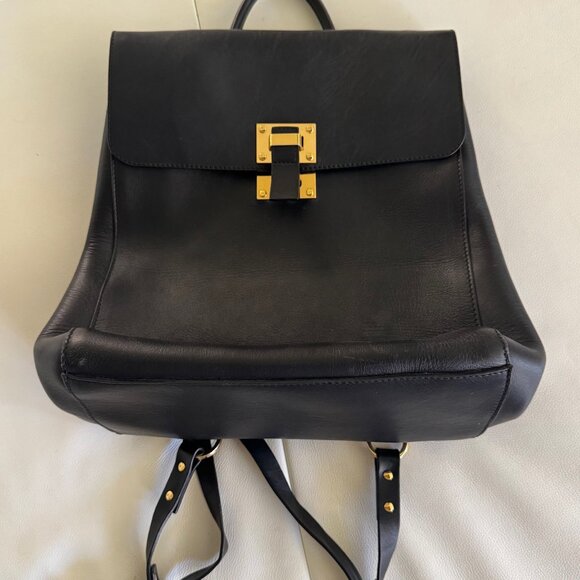 Great Condition Black Leather Sophie Hulme Bag/ Backpack (convertible) - Picture 3 of 16